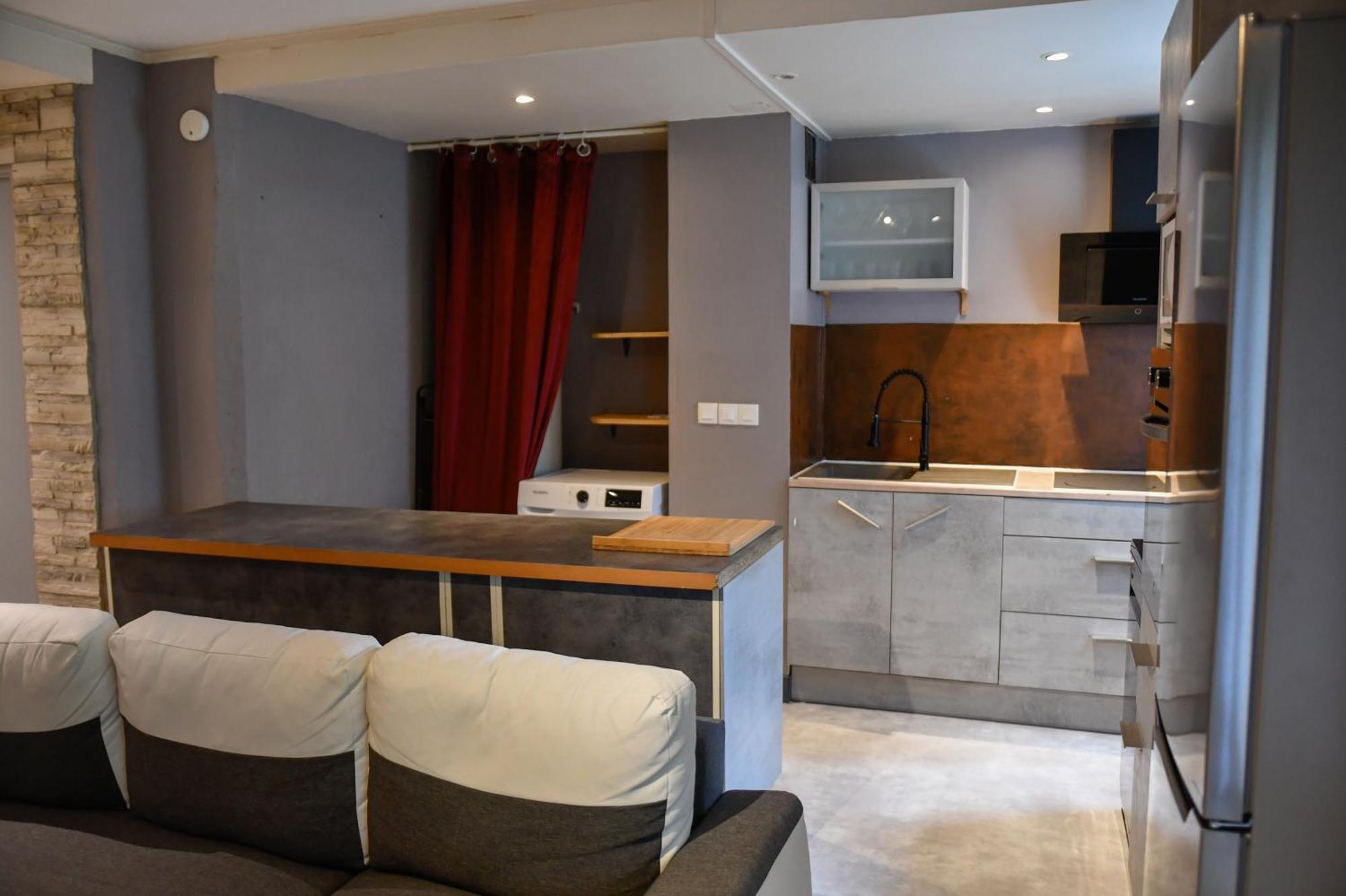 Calme Et Terrasse Privee Pres De Vichy Apartment Белерив-сюр-Алие Екстериор снимка